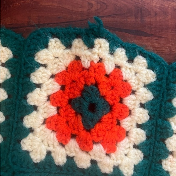Granny Square crochet afghan, blanket, lap throw, grandma core, Rosanne,52”x 64” - Picture 4 of 6